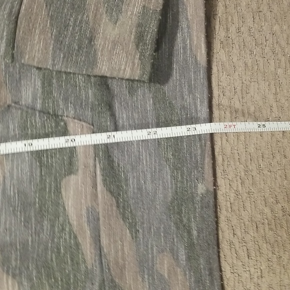 VS Pink Sweatshirt - Picture 12 of 13